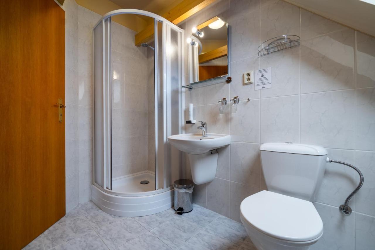 Hotel U Vlasskeho Dvora Kutná Hora Zewnętrze zdjęcie