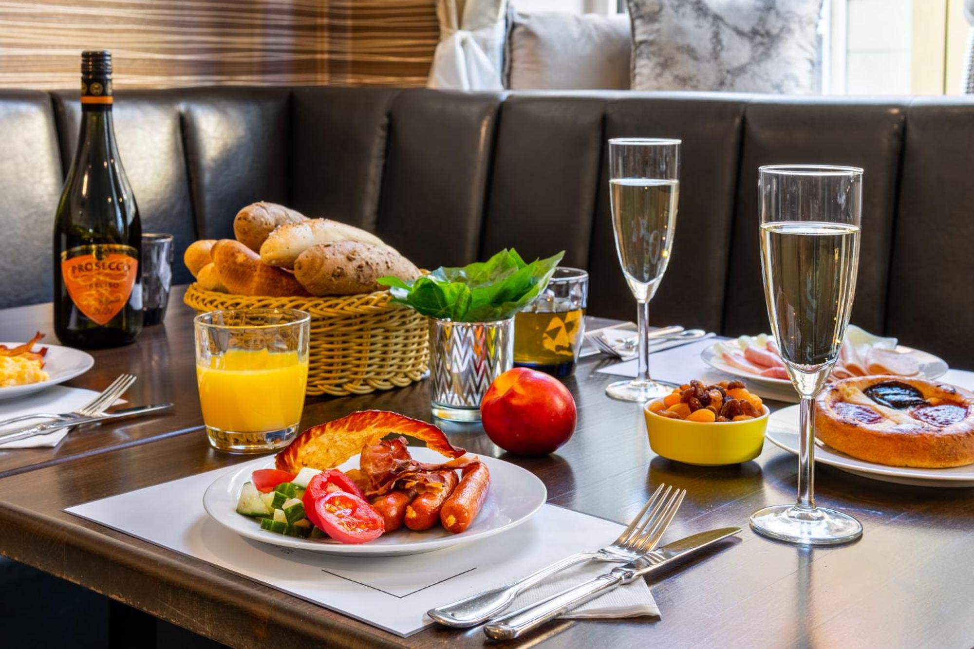 Hotel U Vlasskeho Dvora Kutná Hora Zewnętrze zdjęcie